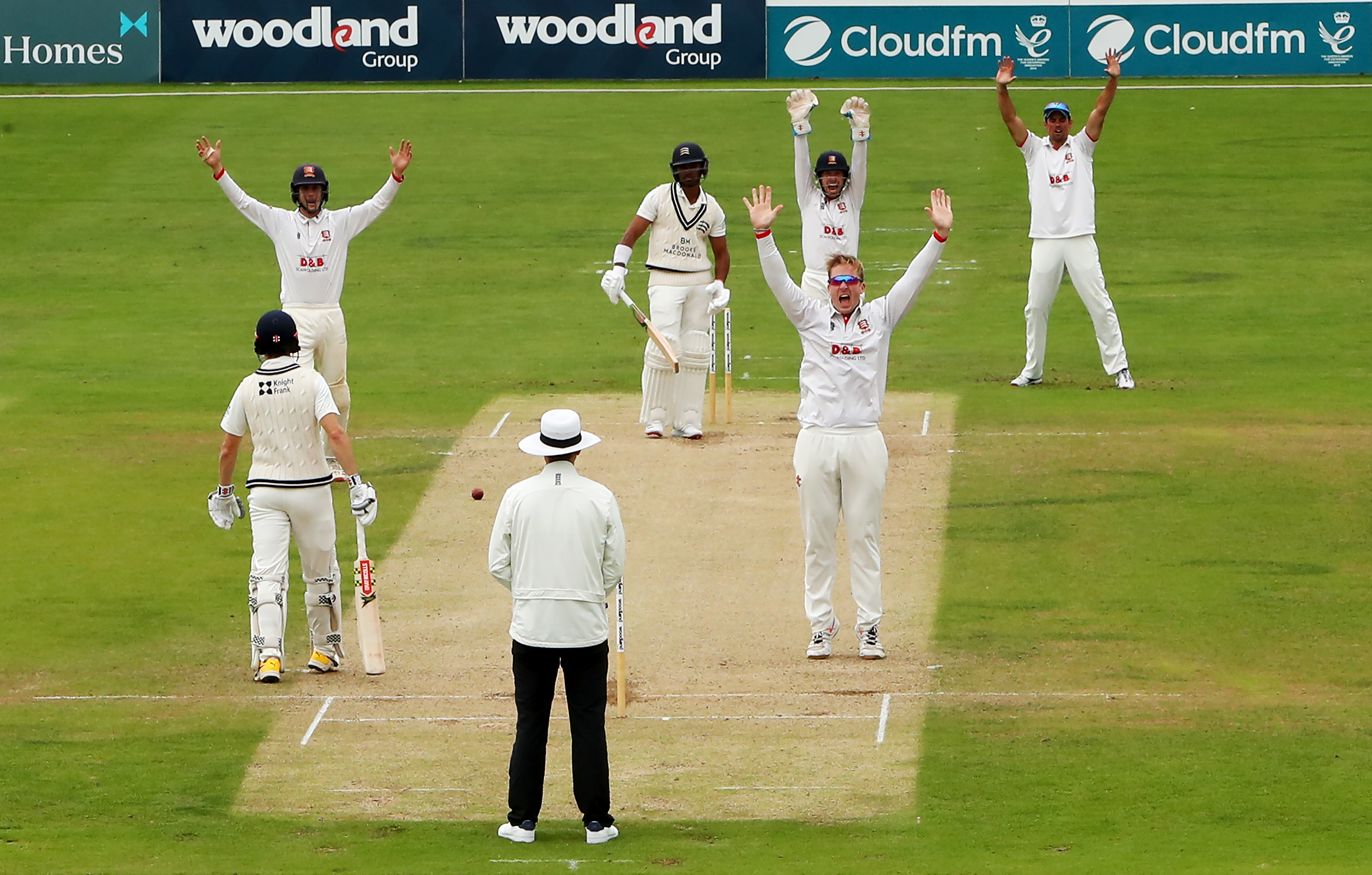 Simon Harmer appeals for the wicket of Thilan Walallawita during DayThree of the Bob Willis Trophy match between Essex and Middlesex at The Cloudfm County Ground on September 8