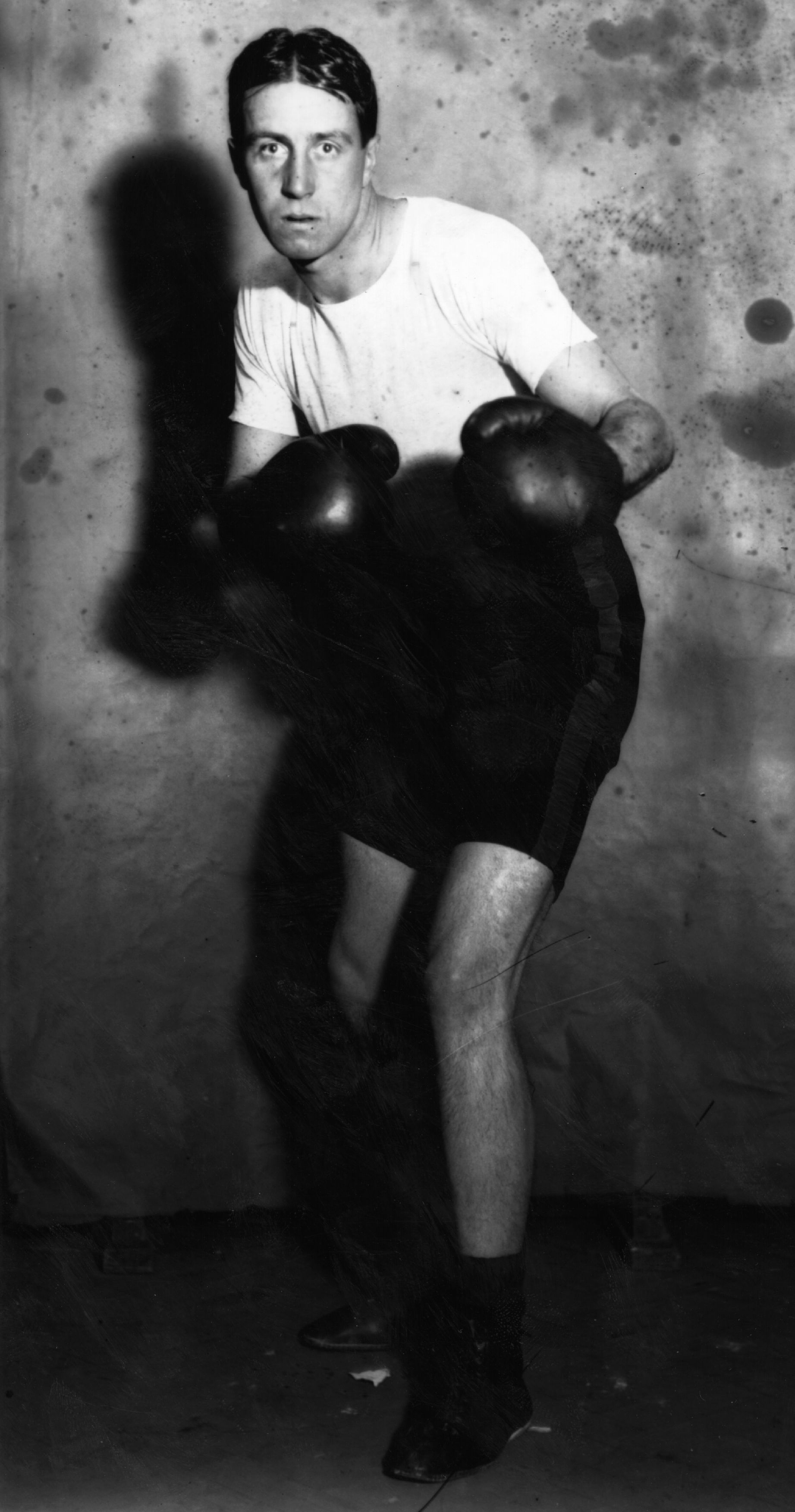 27th October 1908: John Douglas of Great Britain who won the Middleweight title at the 1908 London Olympics. He was also a well-known cricketer, known as J W H T or 'Johnny Won't Hit Today' Douglas, because of his defensive batting style. (Photo by Hulton Archive/Getty Images)